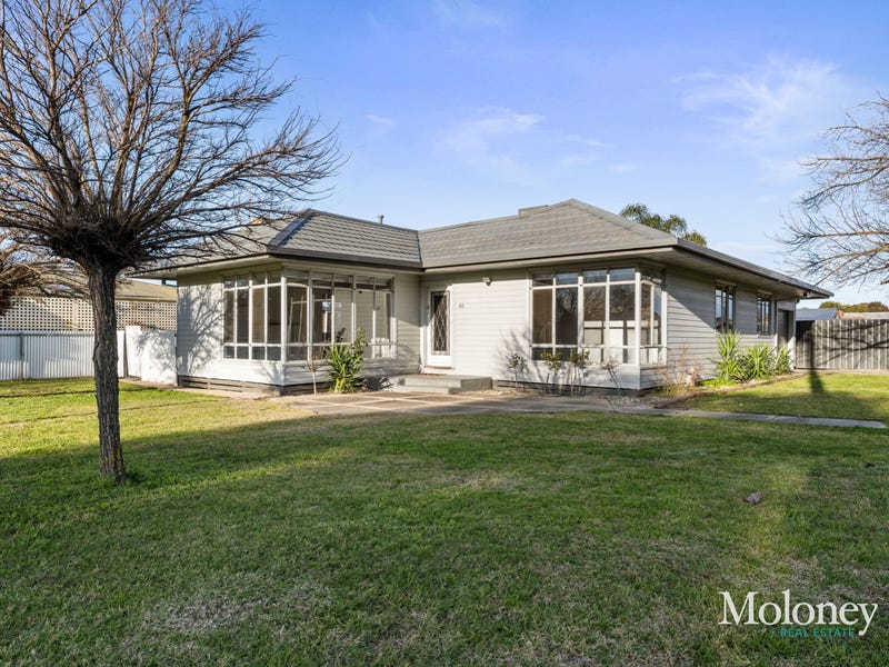 40 Whitehead Street, Corowa, NSW 2646 Property Details