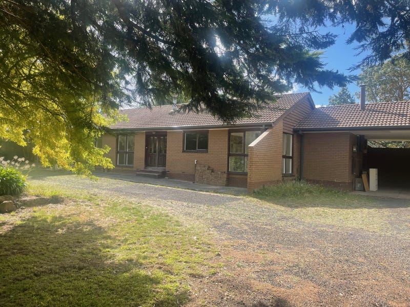 12 Todd Lane, Romsey, Vic 3434 Property Details