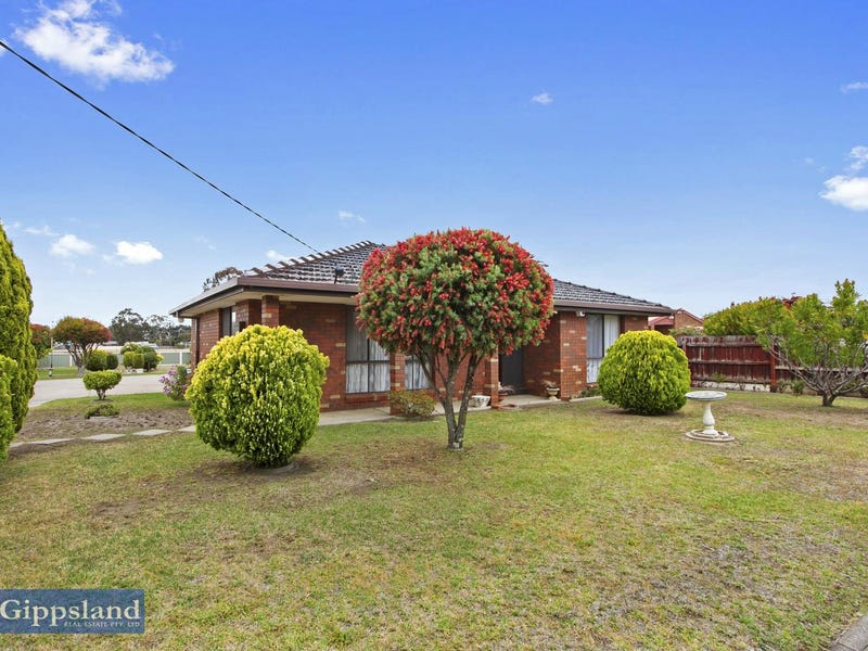 24 Anderson Street, Heyfield, VIC 3858