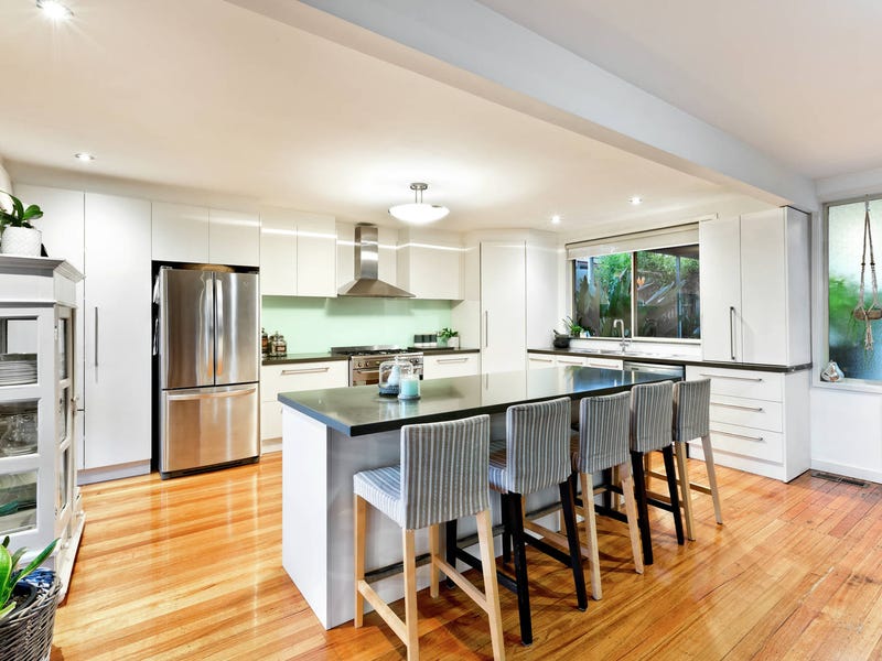 5 Erang Close Greensborough Vic 3088 5 Erang Close Greensborough Vic 3088