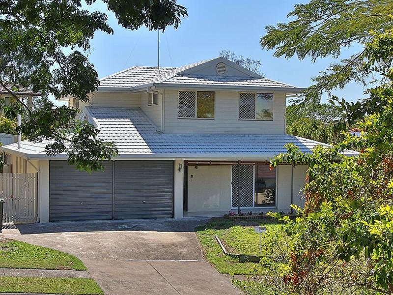 8 Brownleaf Street, Mansfield, Qld 4122 Property Details