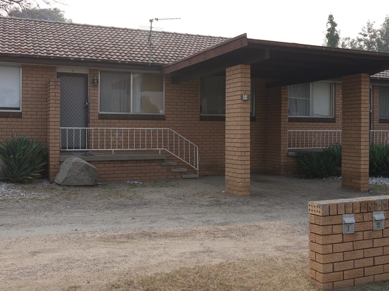 1A Dean Street, North Tamworth, NSW 2340