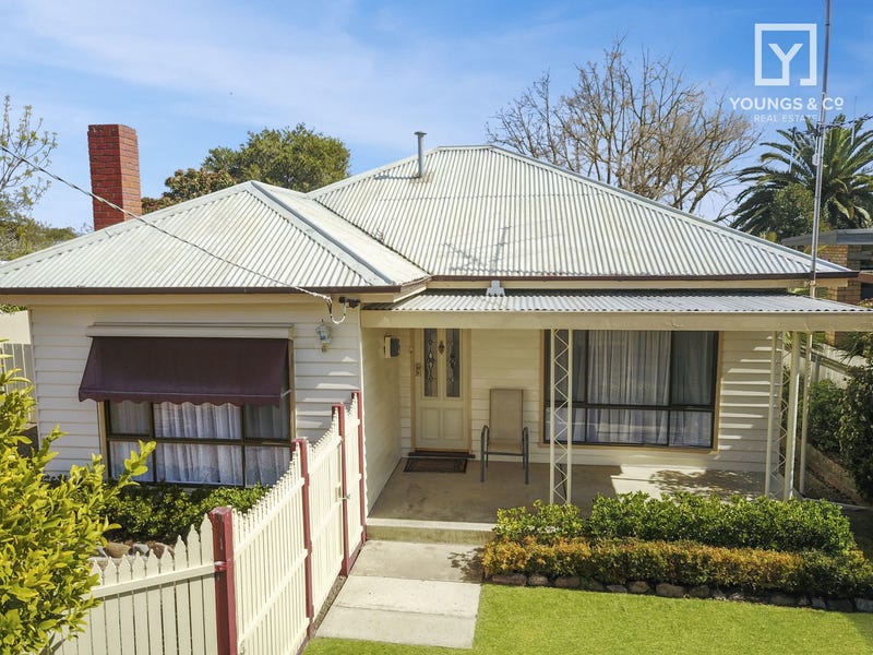 8 Field Street, Shepparton, VIC 3630