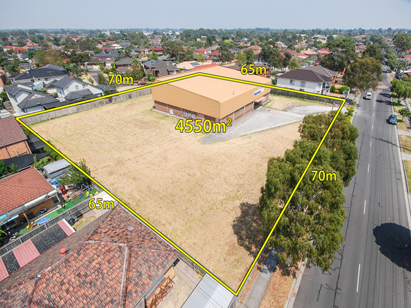 4452 Henderson Road, Keysborough, VIC 3173