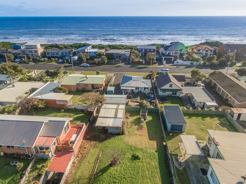 13 Turners Avenue, Turners Beach, TAS 7315
