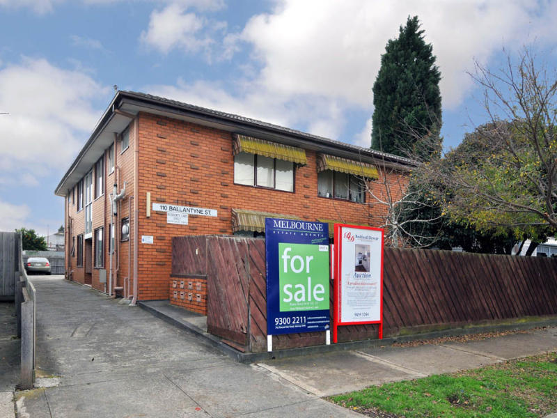 8/110 BALLANTYNE STREET, Thornbury, Vic 3071 Property Details