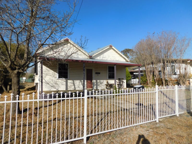 21 Charles Street, Coonabarabran, NSW 2357