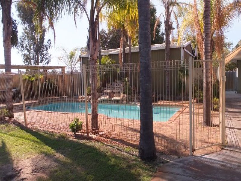 104 Crawford Street, East Cannington, WA 6107