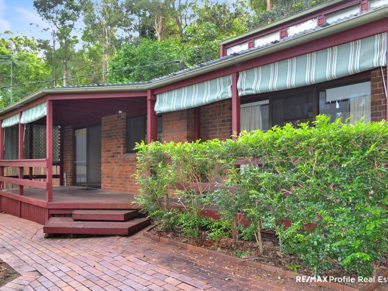 21 Praeger Street, Chapel Hill, QLD 4069