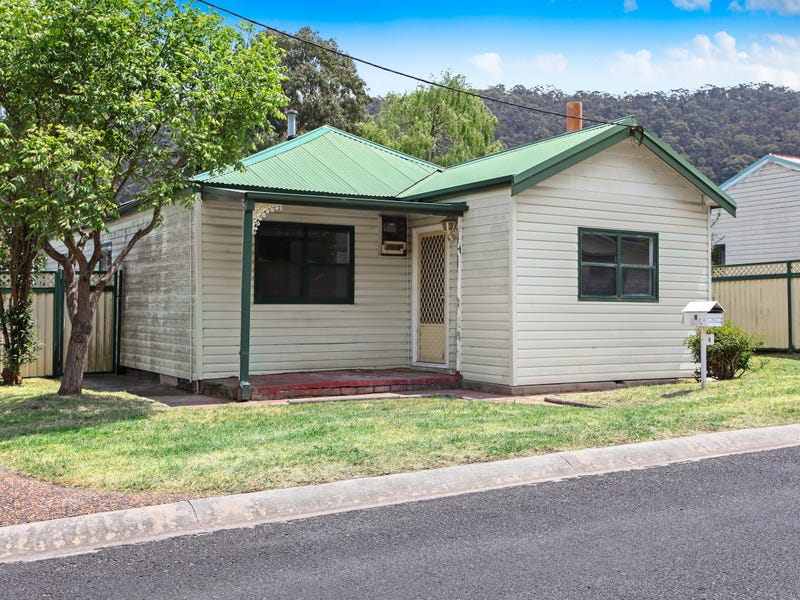 8 Crane Road, Lithgow, NSW 2790 Property Details