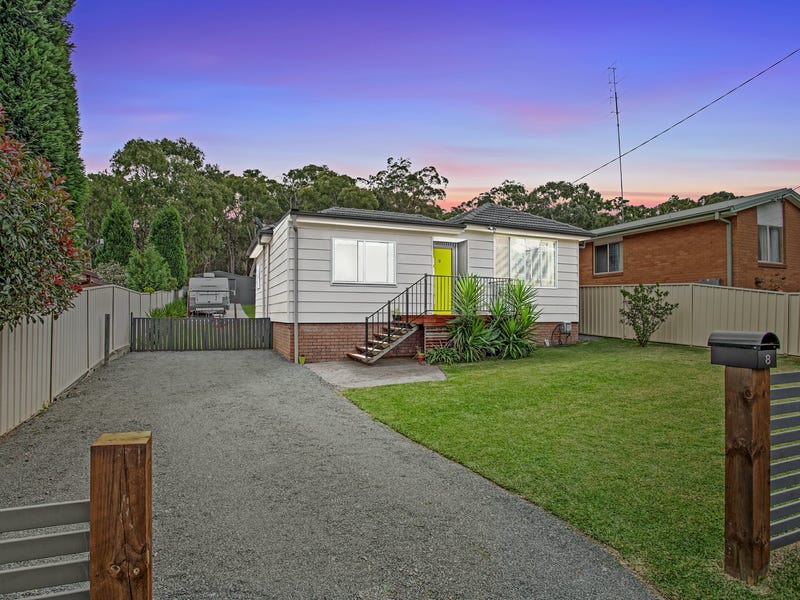 8 Watt Street, Windermere Park, NSW 2264
