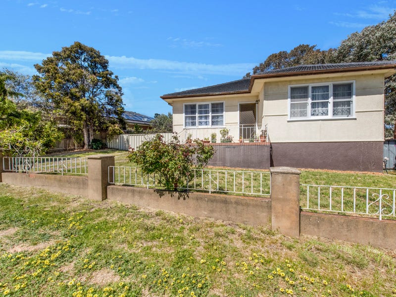 1 Kinkora Place, Crestwood, NSW 2620 Property Details