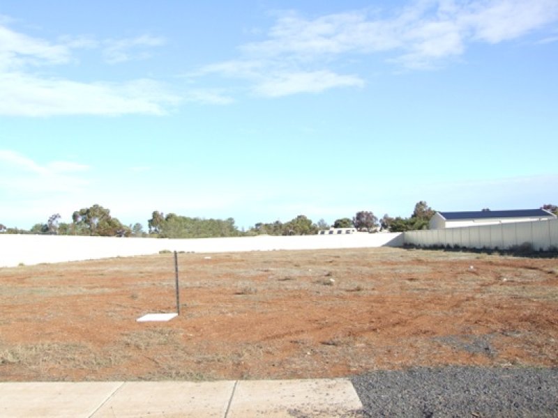 11 Highfield Way, Kurunjang, VIC 3337