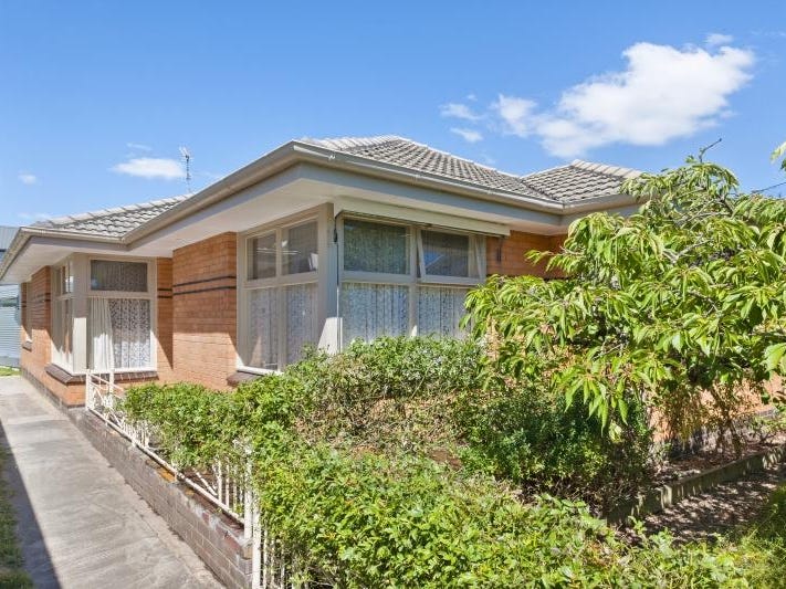 15 Queen Street S, Ballarat East, VIC 3350