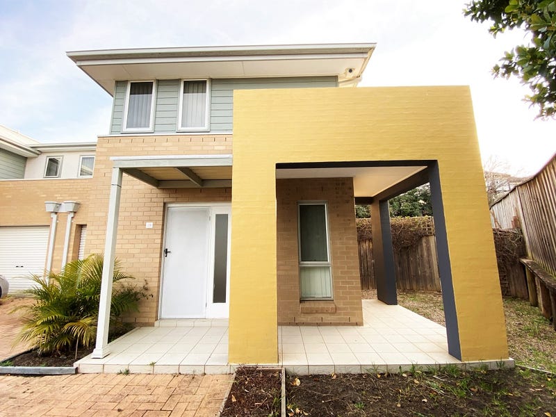 28 St Simon Close, Blair Athol, NSW 2560