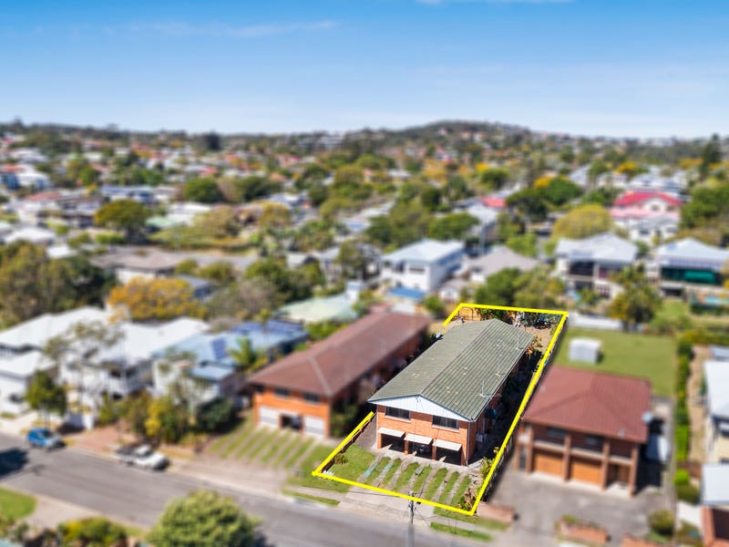 29 Arnold Street, Holland Park, Qld 4121