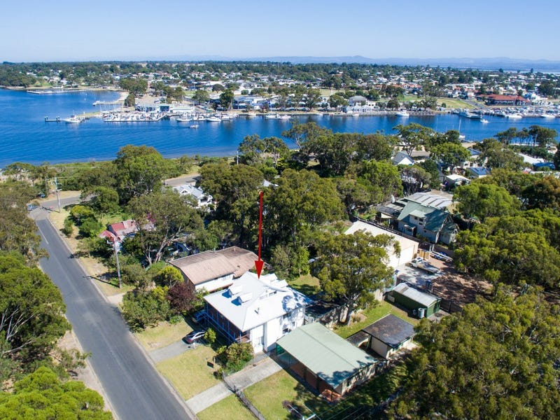 6 Fifth Parade, Raymond Island, VIC 3880