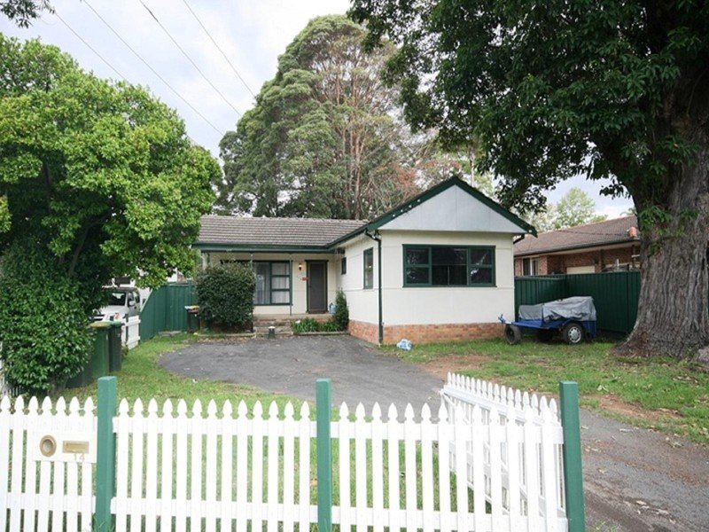114 Anzac Avenue, Engadine, NSW 2233