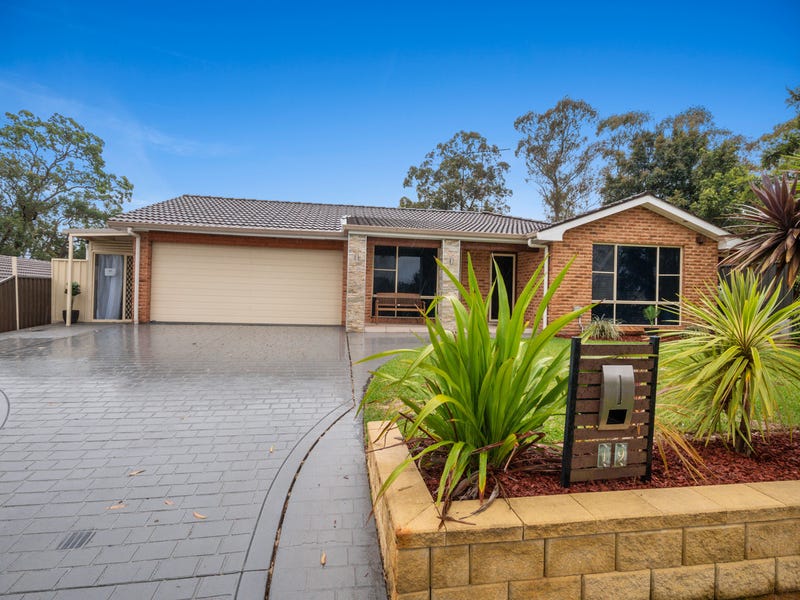 19 Ellim Place, Cranebrook, NSW 2749