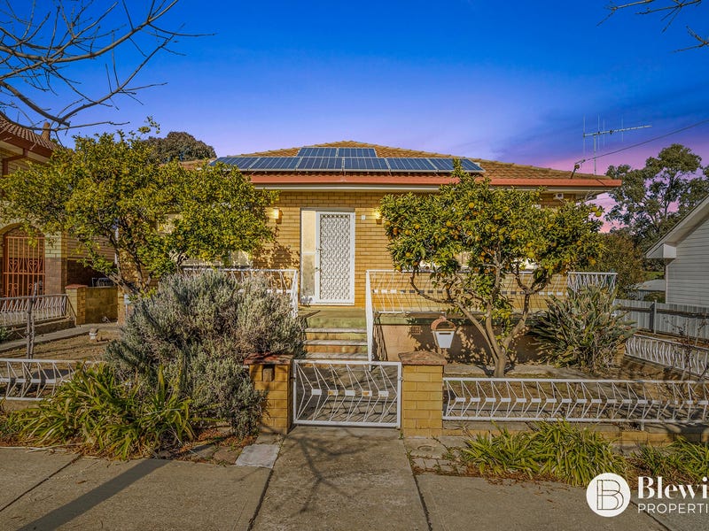 120 Morton Street, Crestwood, NSW 2620 Property Details