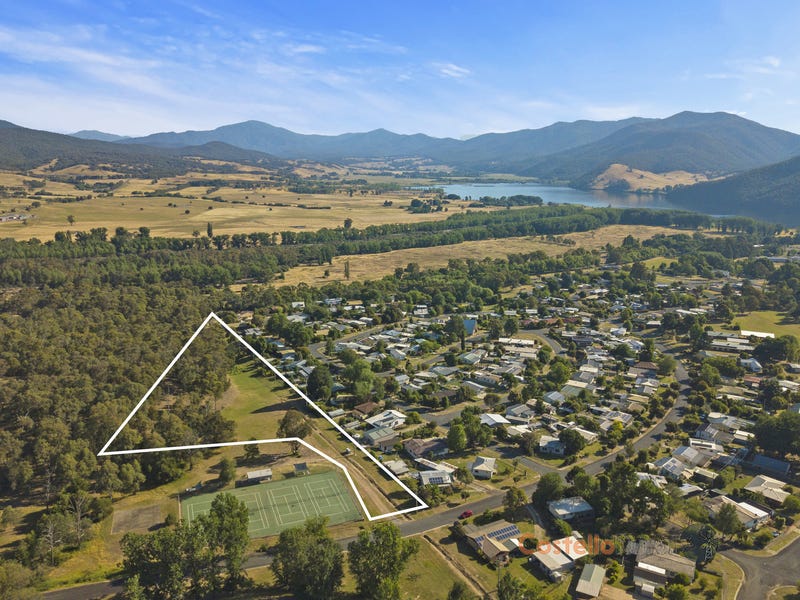 62 Mitchell Avenue, Khancoban, NSW 2642