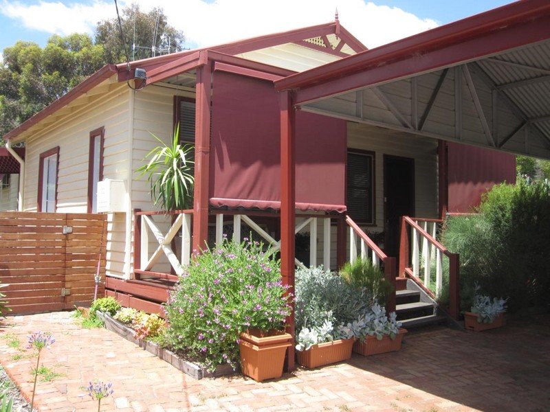 27 Herriot Street, Heathcote, Vic 3523 Property Details