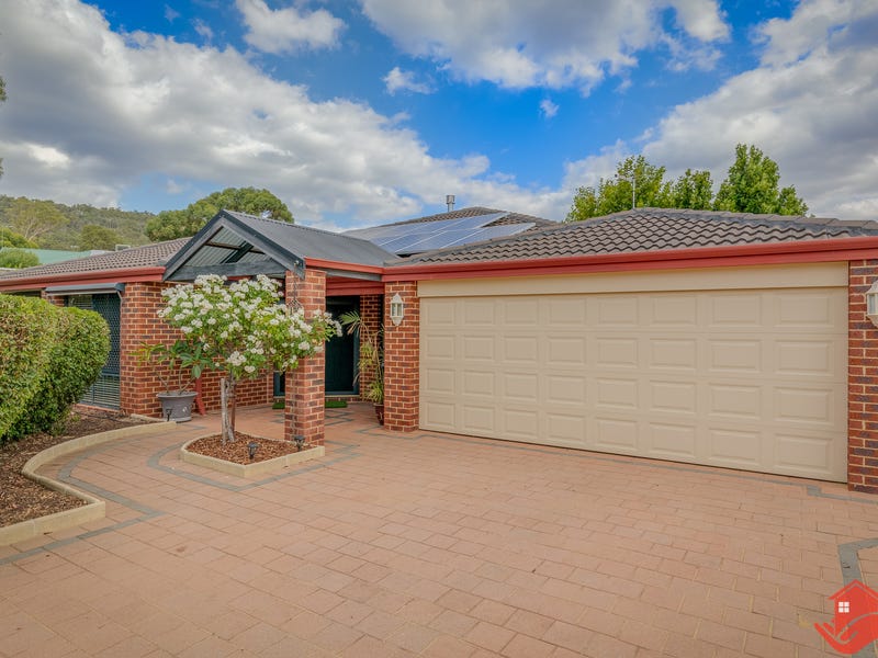 17 Woodcroft Place, Mount Richon, WA 6112
