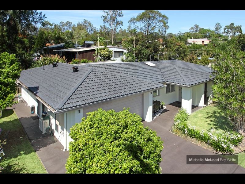 1 Hillman Street, Indooroopilly, Qld 4068 Property Details