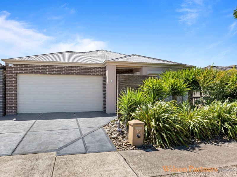 13 Samson Brook Drive Wallan Vic 3756 Property Details