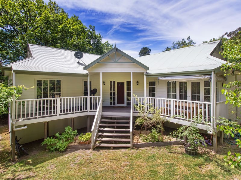 2a Royston Road, Woodend, Vic 3442 Property Details