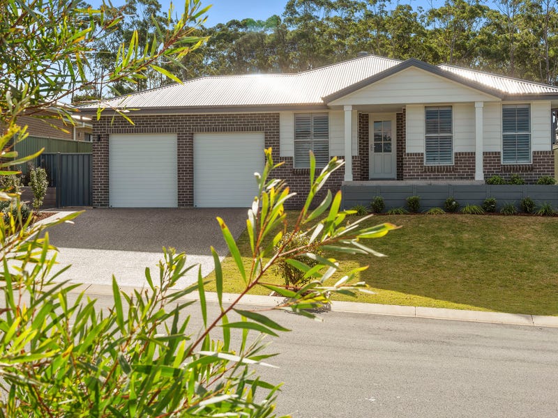 6 Iluka Crescent, Narrawallee, NSW 2539 Property Details