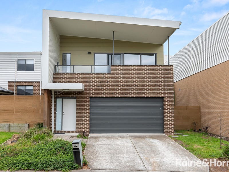 32 Vista Circuit, Westmeadows, Vic 3049 House for Sale realestate