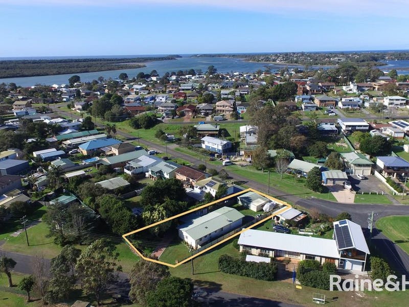 20 West Street, Greenwell Point, NSW 2540