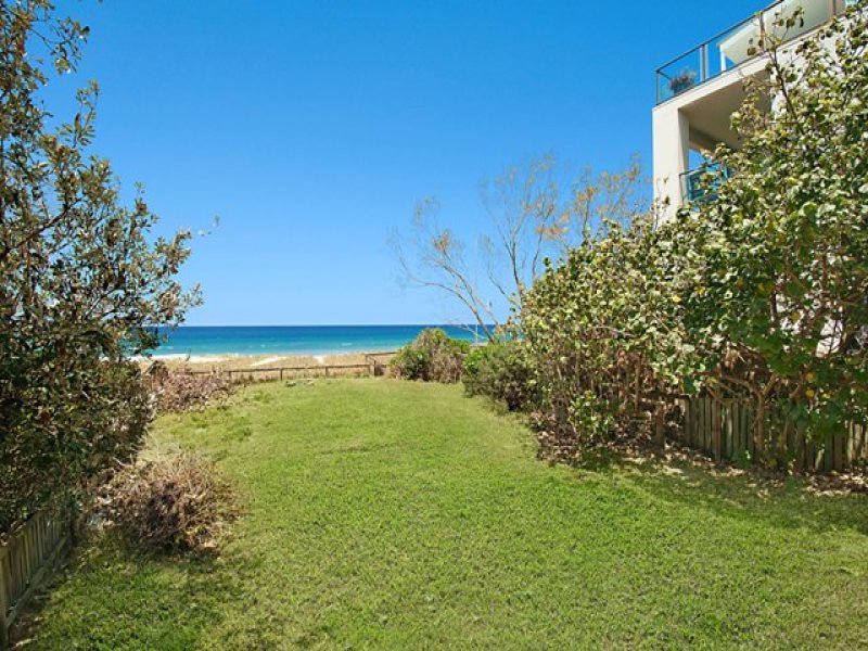 404 The Esplanade, Palm Beach, QLD 4221