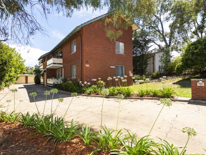 3/16 Yarrow Street, Queanbeyan East, NSW 2620