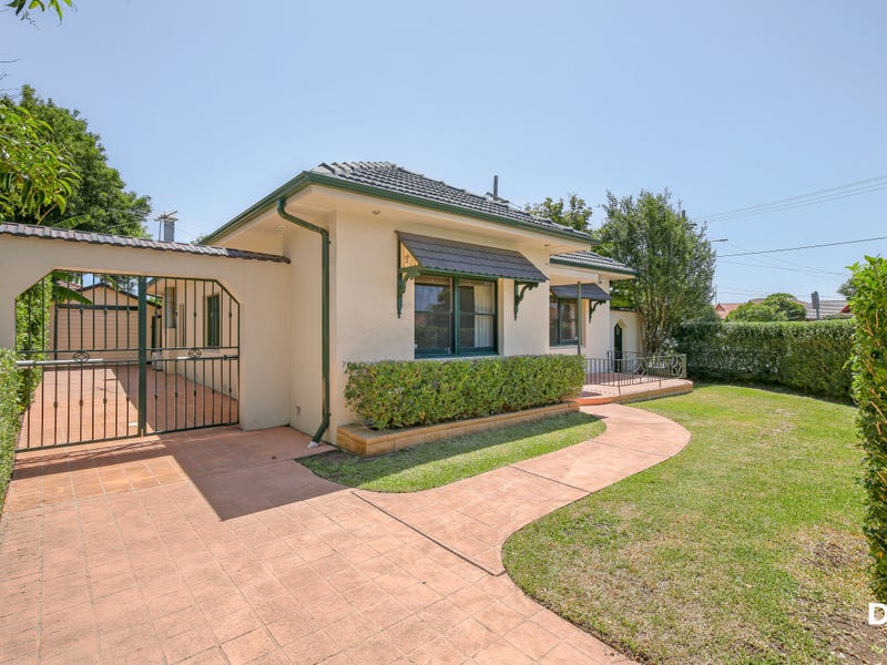 6 Lloyd Avenue, Concord, NSW 2137 Property Details