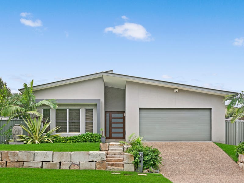 13 Emerson Drive, Bonogin, Qld 4213 Property Details