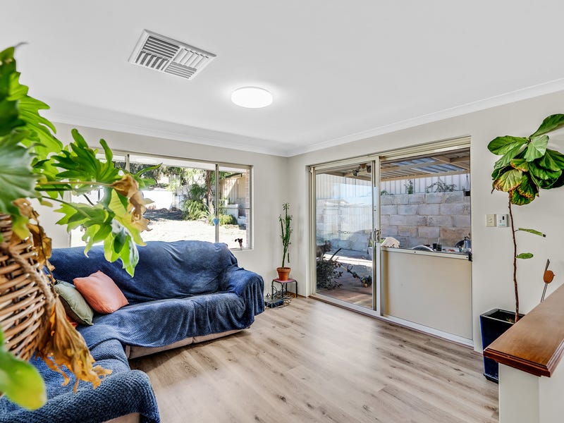 44 Winthrop Avenue, College Grove, WA 6230