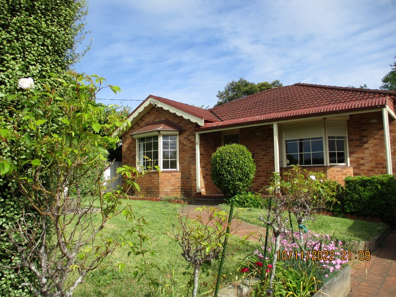 11 Broughton Street, Moss Vale, NSW 2577