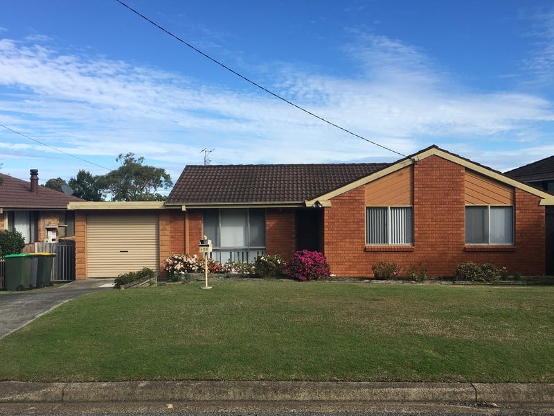 103 The Ridgeway, Bolton Point, NSW 2283