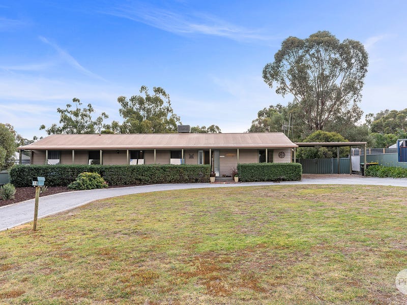 16 Rennie Street, Huntly, Vic 3551 Property Details