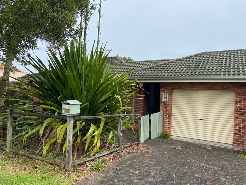 1/27 Molong Road, Old Bar, NSW 2430