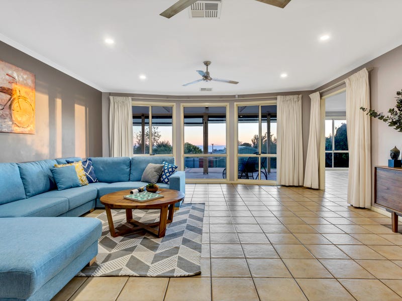 54 Second Avenue, Moana, SA 5169