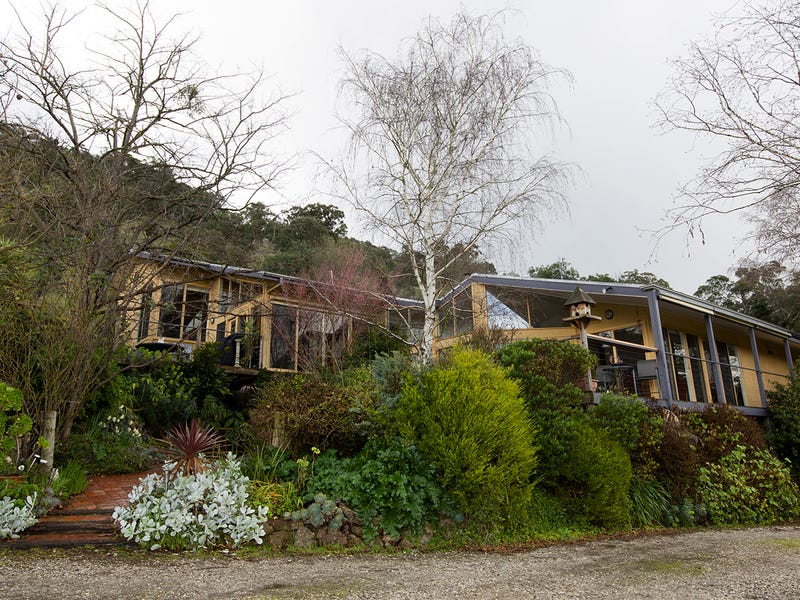 8345 Goulburn Valley Hwy, Trawool, Vic 3660 Property Details