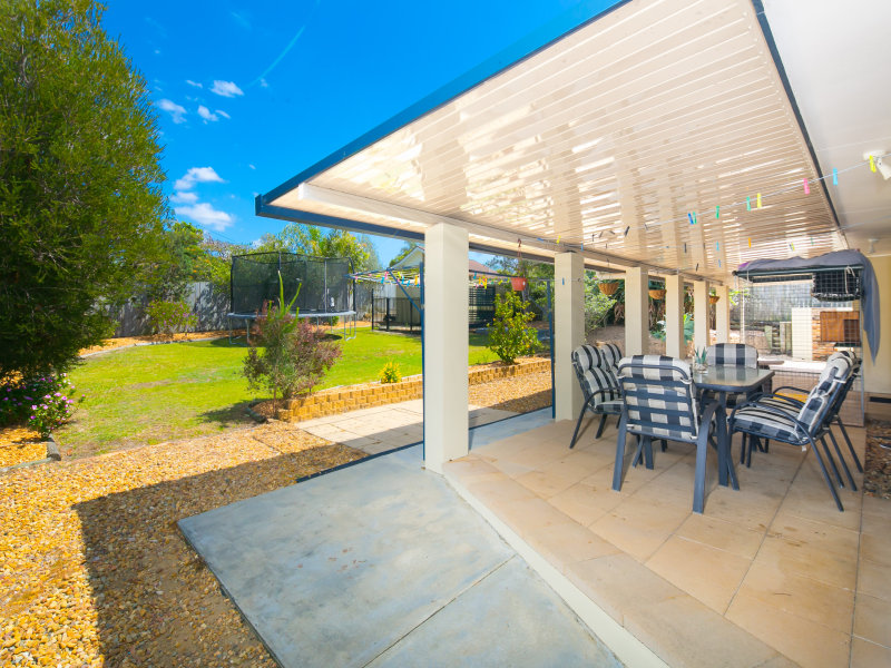 17 Moselle Drive, Thornlands, Qld 4164 Property Details