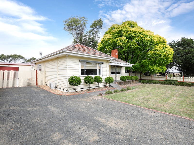 30 Main Street, Nar Nar Goon, VIC 3812