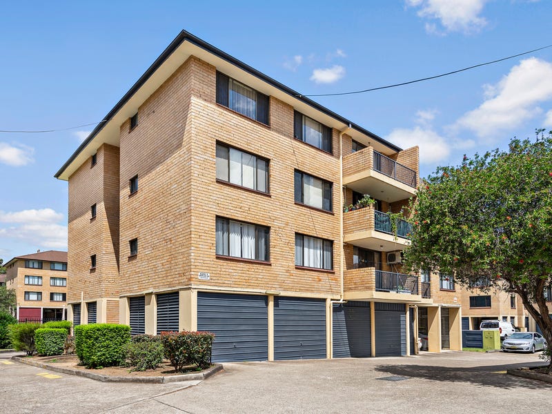 27/7 Griffiths Street, Blacktown, NSW 2148 Property Details