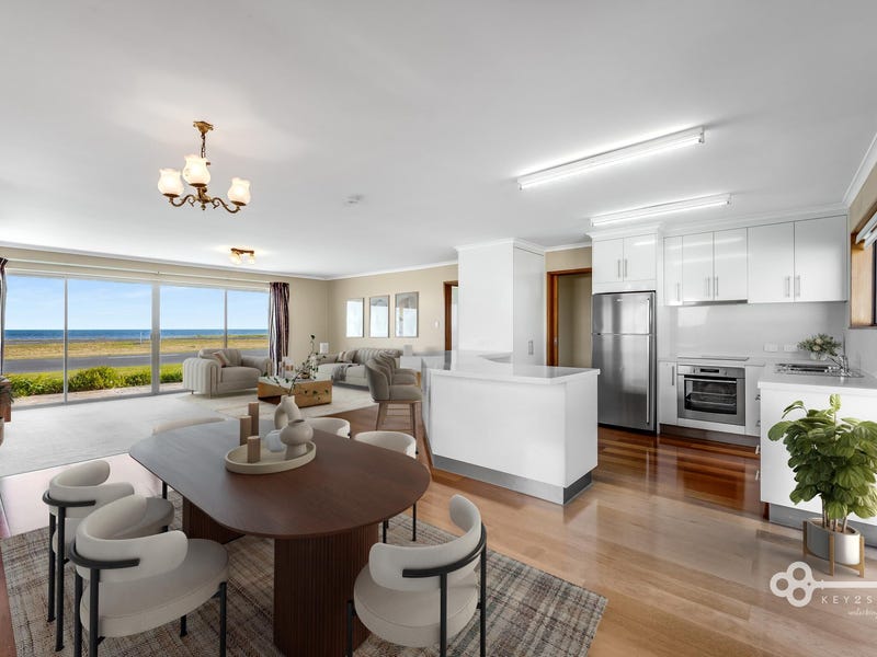 119 Sea Parade, Port Macdonnell, SA 5291