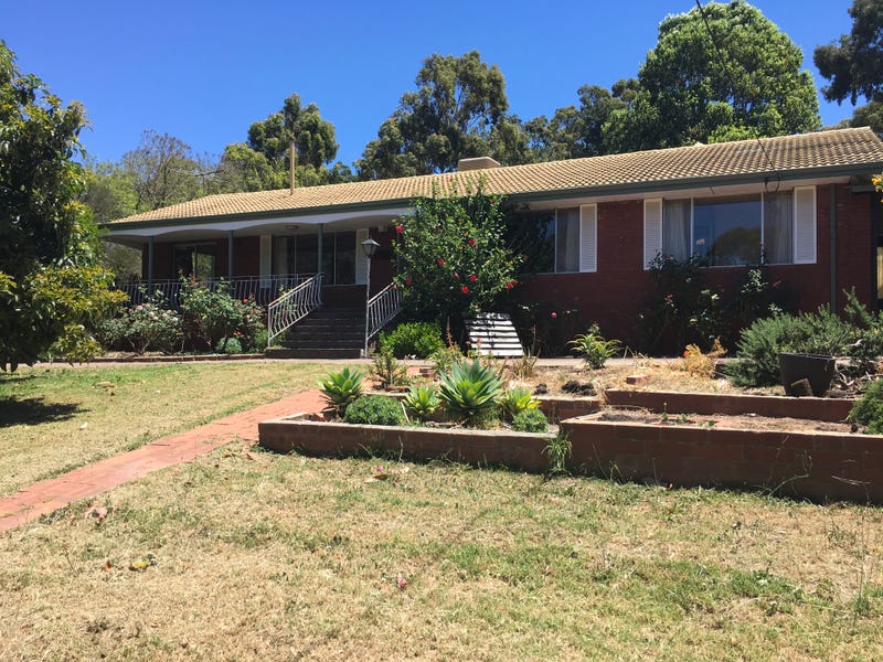 2 Alice Road, Roleystone, WA 6111