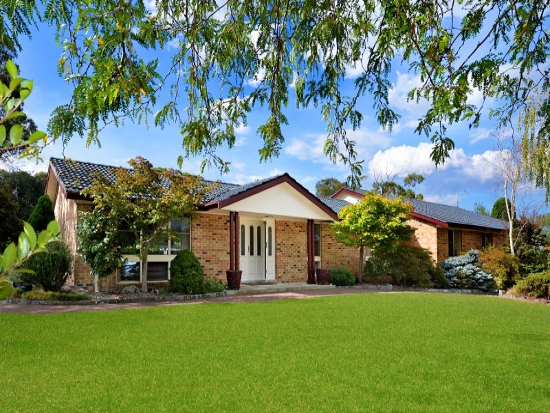 36 Braeside Drive, Bowral, NSW 2576 Property Details